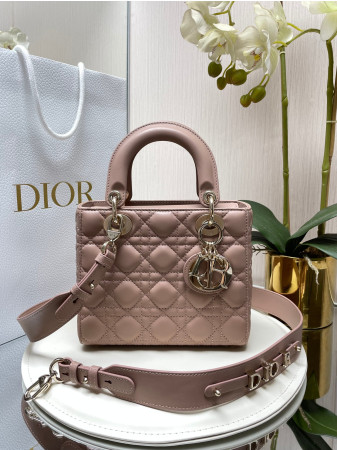 small lady D*or my abcD*or bag blush 8 x 6.5 x 3 inches