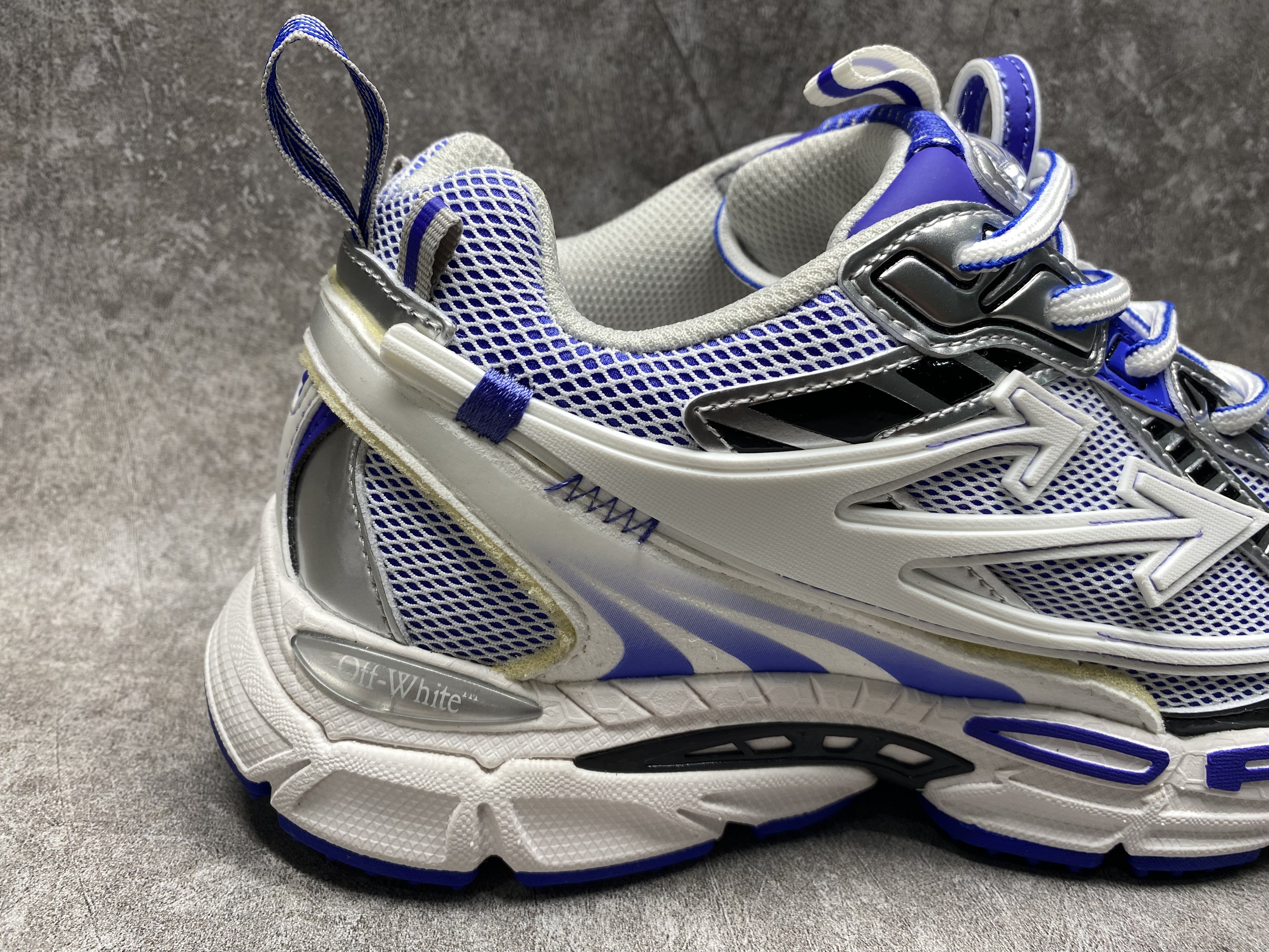 UA Off-White "BE RIGHT BACK"