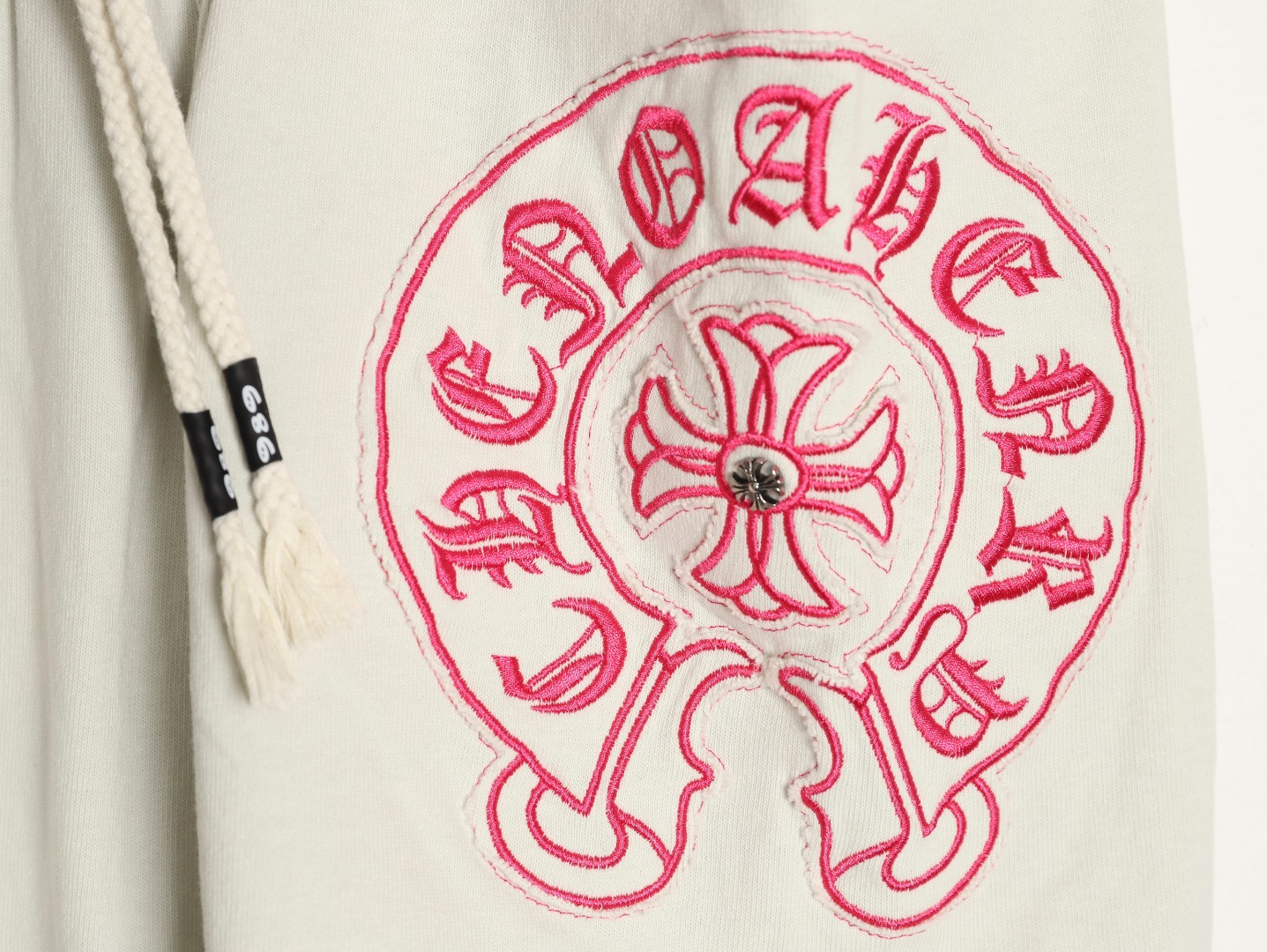 Ch**me He**ts 25ss shorts