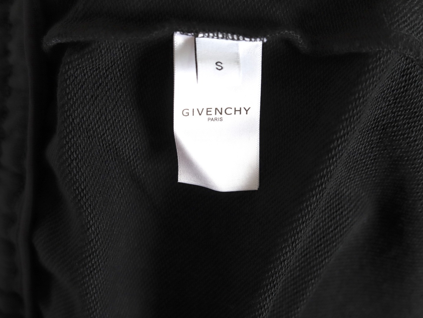 Givenchy 25ss shorts