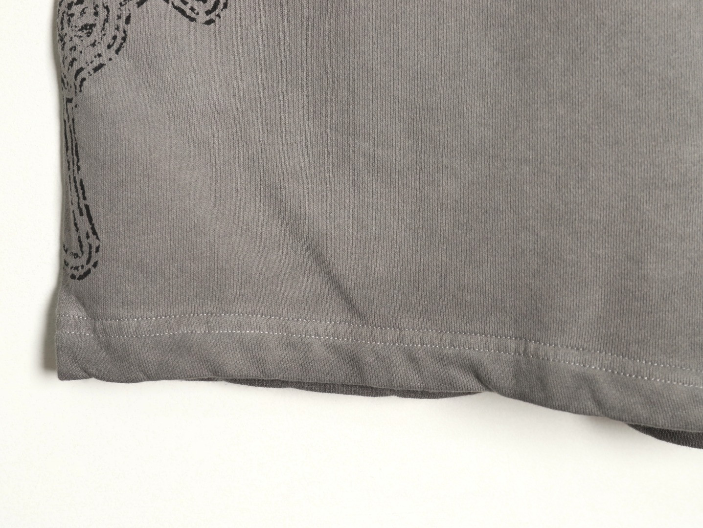 Ch**me He**ts shorts