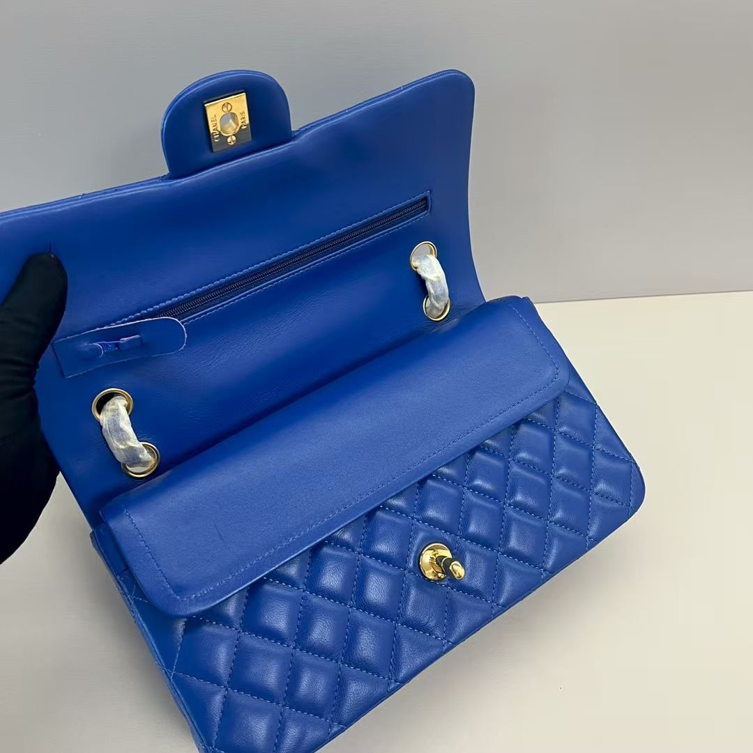 Ch*el classic flap bag 15x25.5x6cm