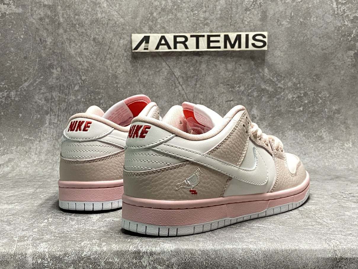 Nike SB Dunk Low Staple Pink Pigeon