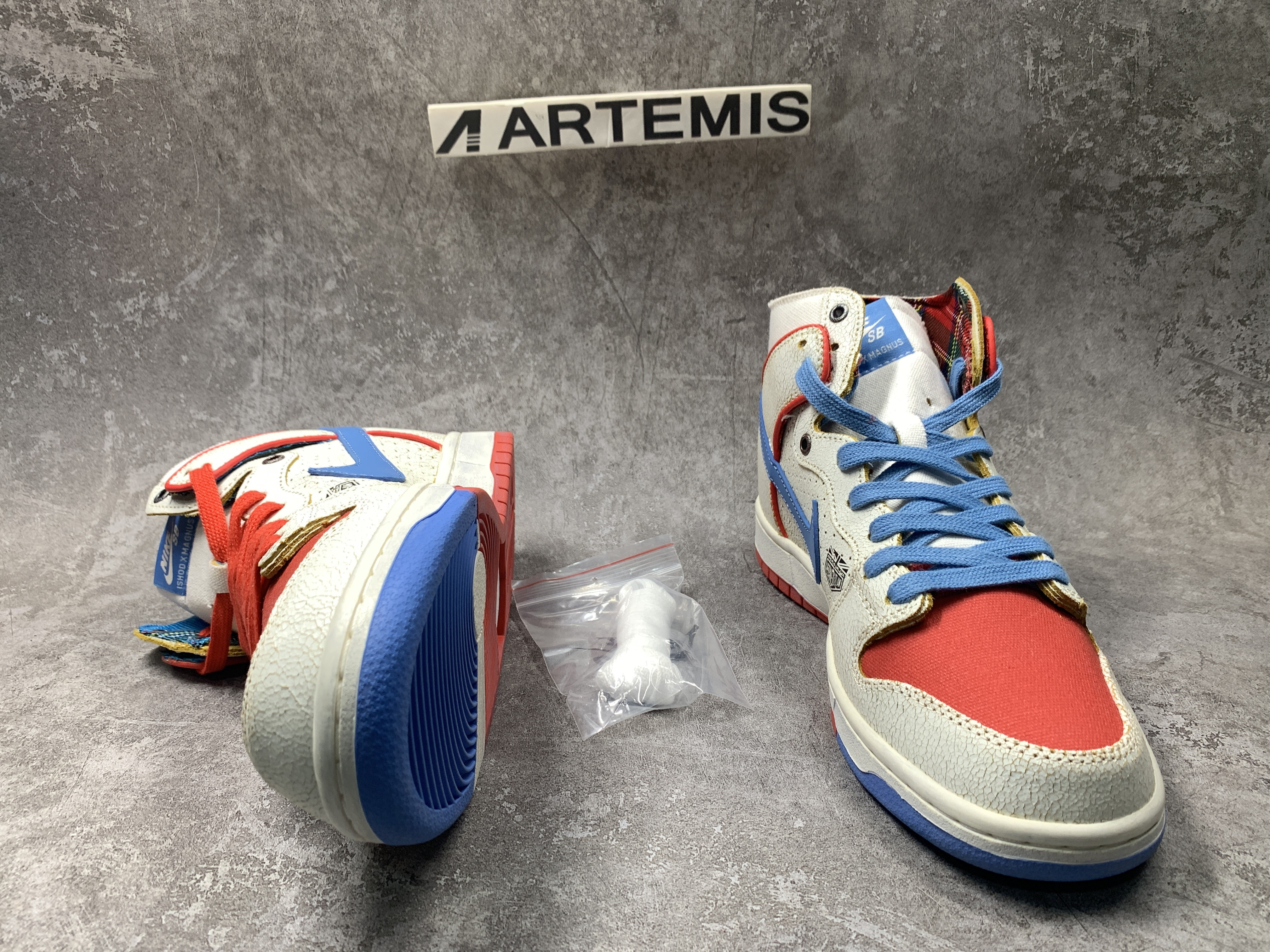 Nike Dunk SB High Pro Ishod Wair x Magnus Walker