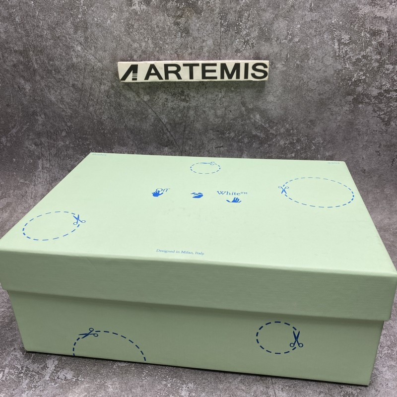 OFF-WHITE Out Of Office SeriesTrainers Beige