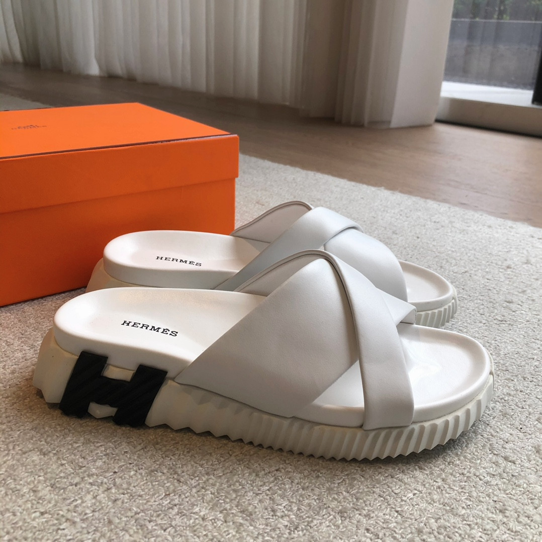 UA Hermès Infra sandal