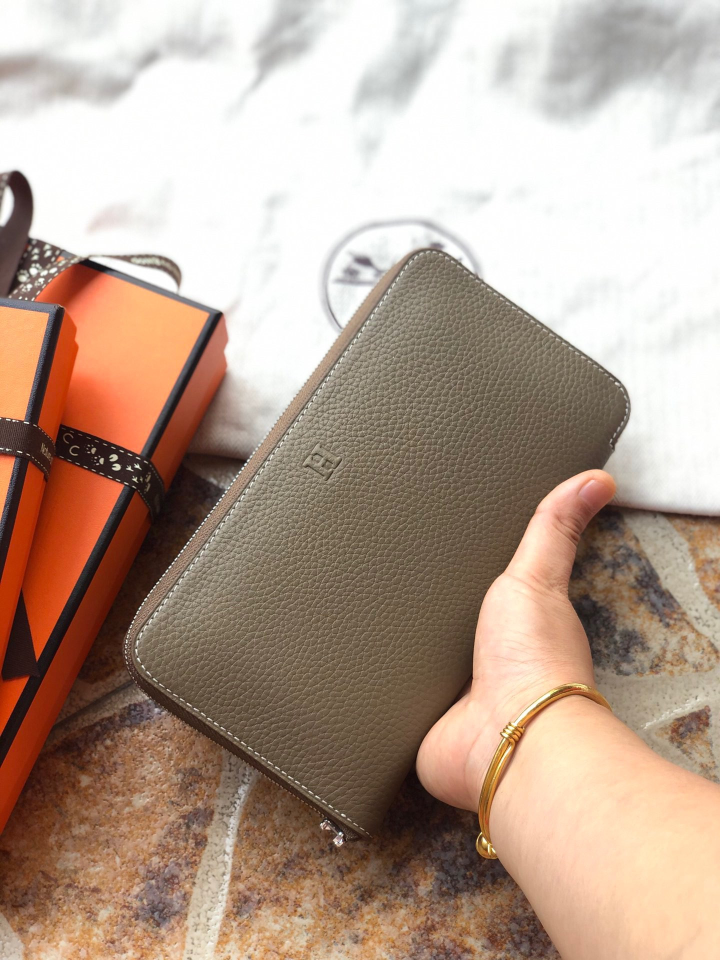 Hermès Long Wallet 20x11cm