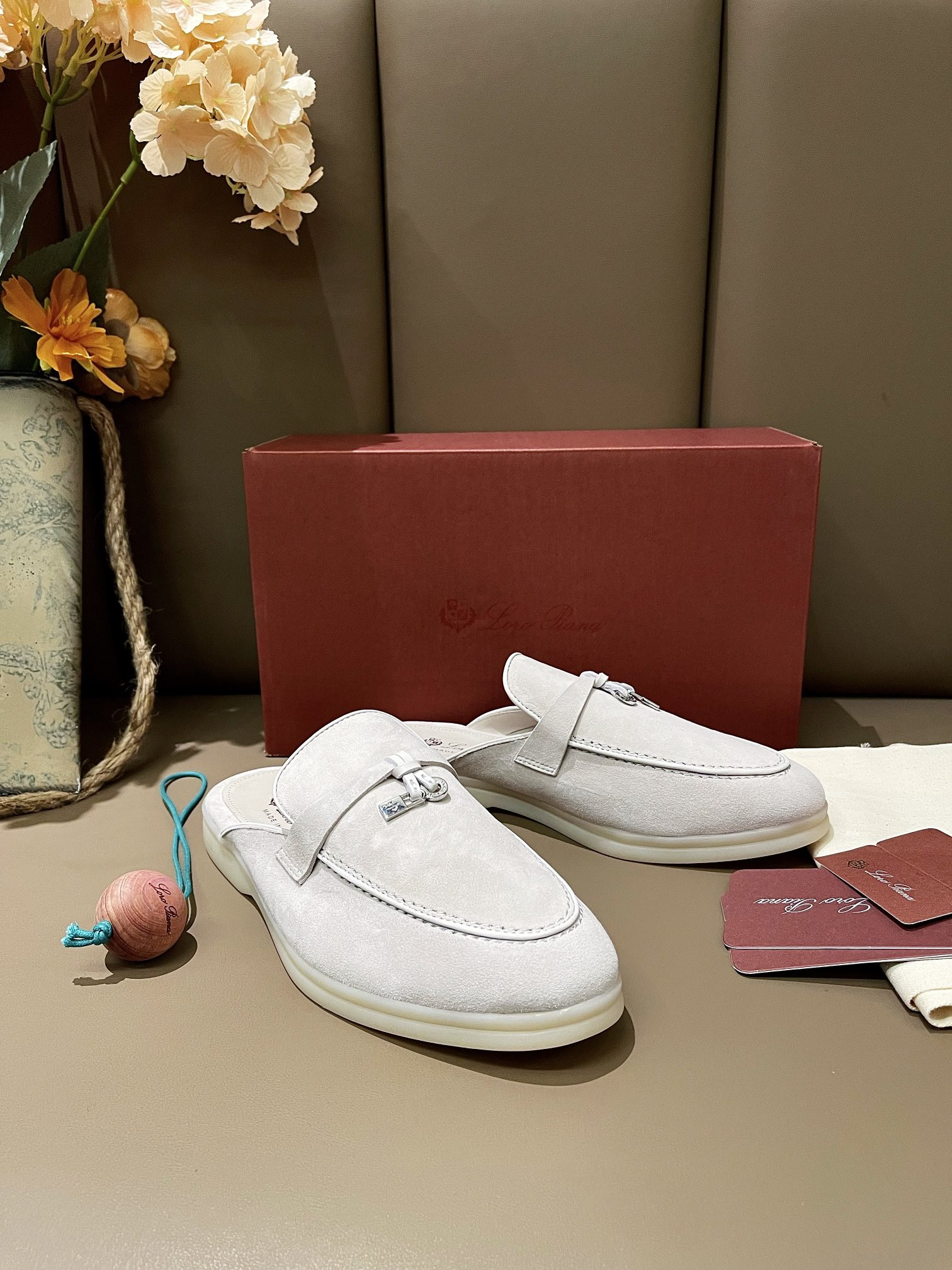 ua L**o p*ana babouche charms walk loafers