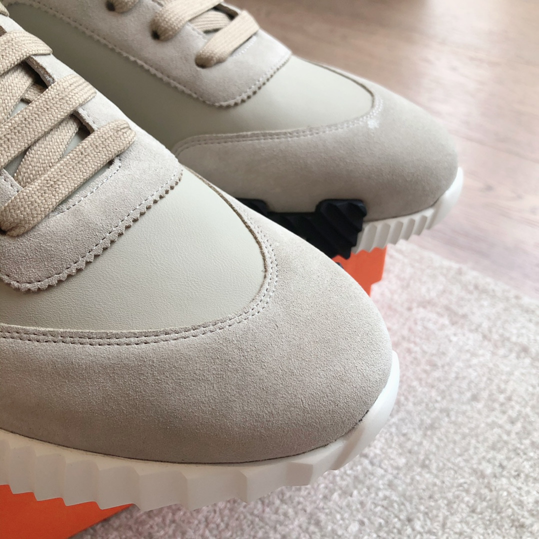 UA Hermès Bouncing Sneaker
