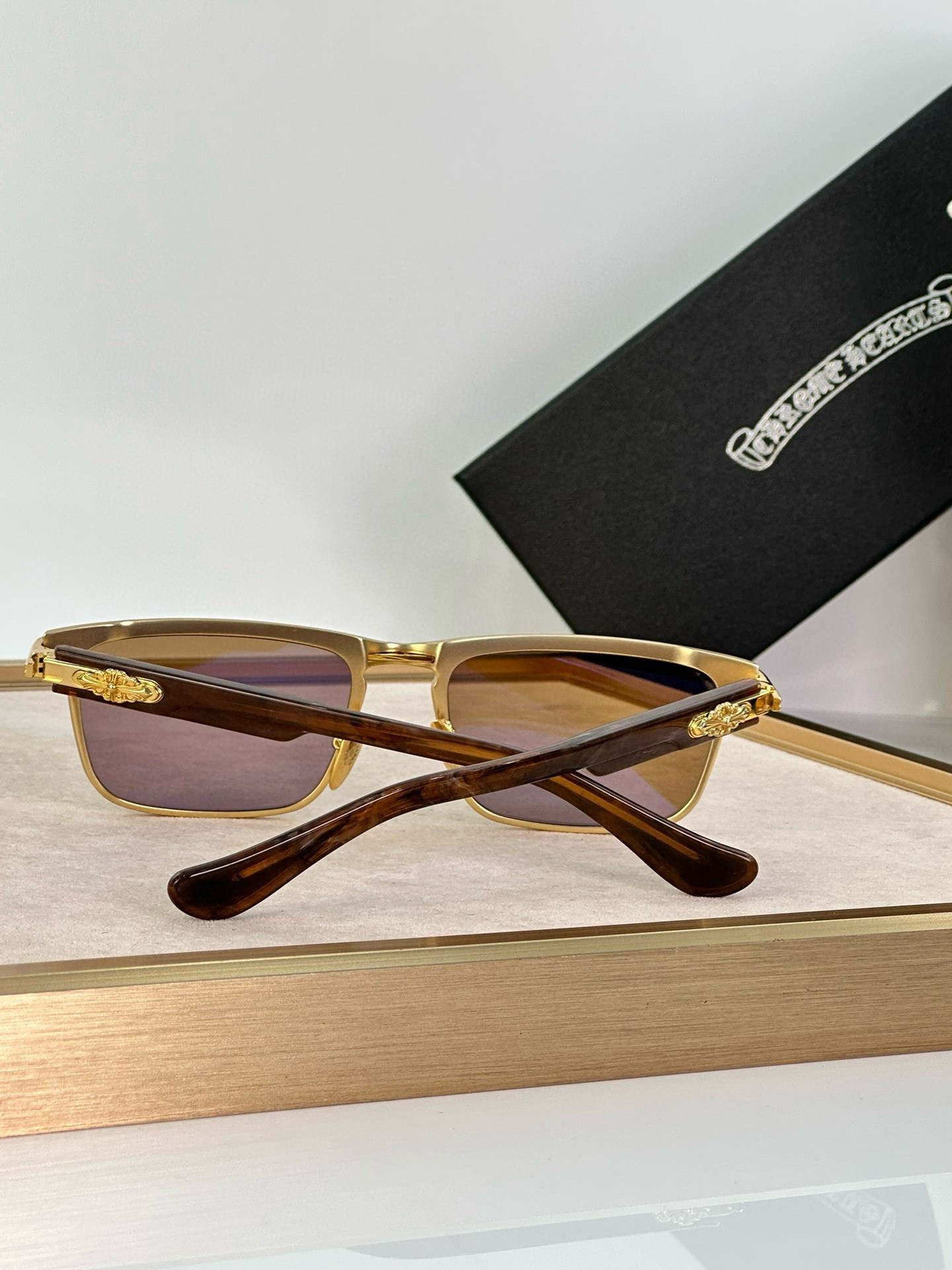 Ch**me He**ts glasses ss24 56-18-146