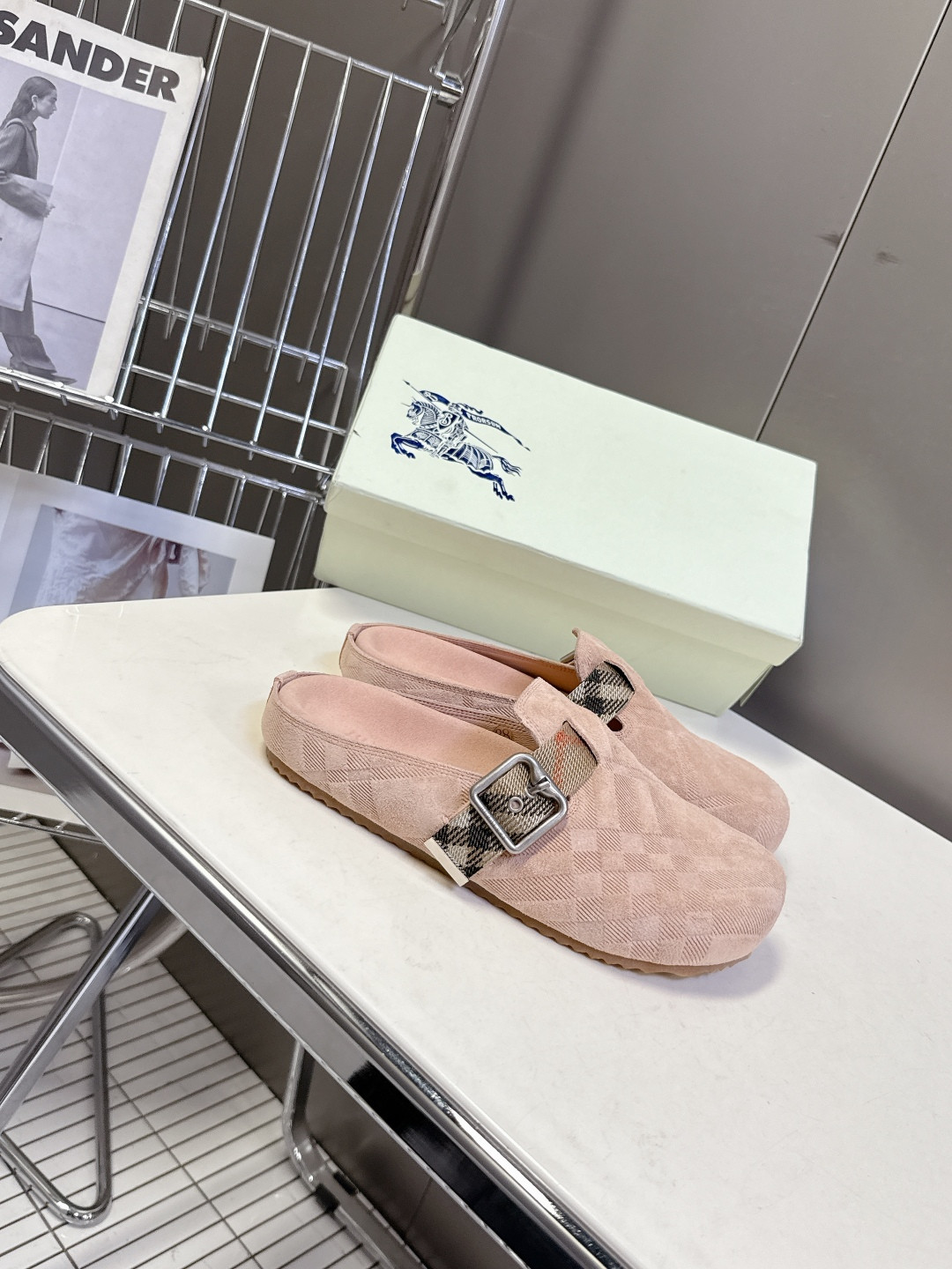 ua B**rry check suede urchin clogs